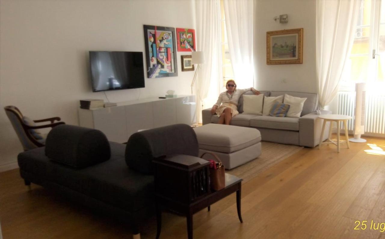 Piazza San Rocco Suite Art Verbania Eksteriør billede